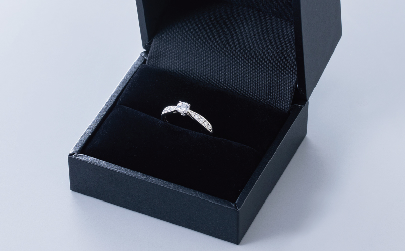 【高島屋選定品】プラチナダイヤモンド リング 中石ダイヤ 0.3ct D IF 3EX (GIA)【鑑別書付き ARC-EN-CIEL (アルカンシェル) ジュエリー プレゼント ギフト ファッション アクセサリー 贈り物 贈答 お祝い 記念日】 TUC0010-2