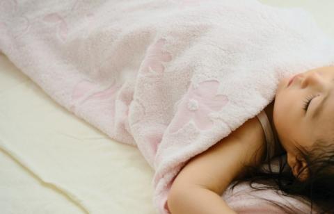 【高島屋選定品】泉州タオル おくるみ２枚（ピンク＆オレンジ）【タオル 国産 シンプル 日用品 ベビー】 TTT0003