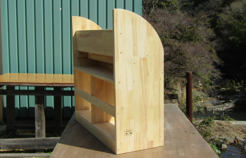 手作り木製 ちょっとスリムな絵本棚 幅80cm 099H3548