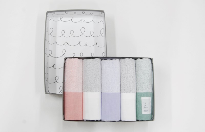 銀の糸と雪音加工 フェイスタオル 5枚 A4サイズの収納箱入り 【泉州タオル 国産 吸水 普段使い シンプル 日用品】 099H3327