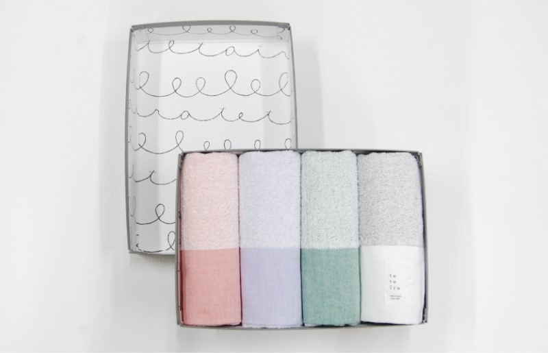 銀の糸と雪音加工 スリムバスタオル 4枚 A4サイズの収納箱入り 【泉州タオル 国産 吸水 普段使い シンプル 日用品】 099H3328