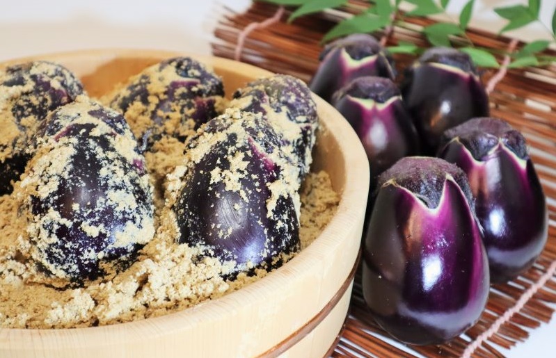 【先行予約】特選水なす浅漬け＆生なす 5個入り【食べ比べ 新鮮 野菜 泉佐野産 茄子 やさい 高評価 数量限定】 010B1649