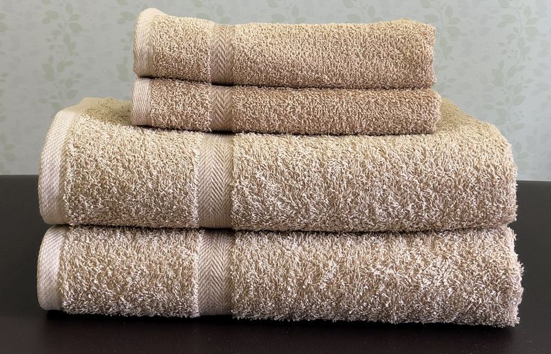 泉州タオルＪＯＹバス＆フェイス４枚セット（サマーブラウン）【泉州タオル 国産 吸水 普段使い 無地 シンプル 日用品 家族 ファミリー】 099H3645