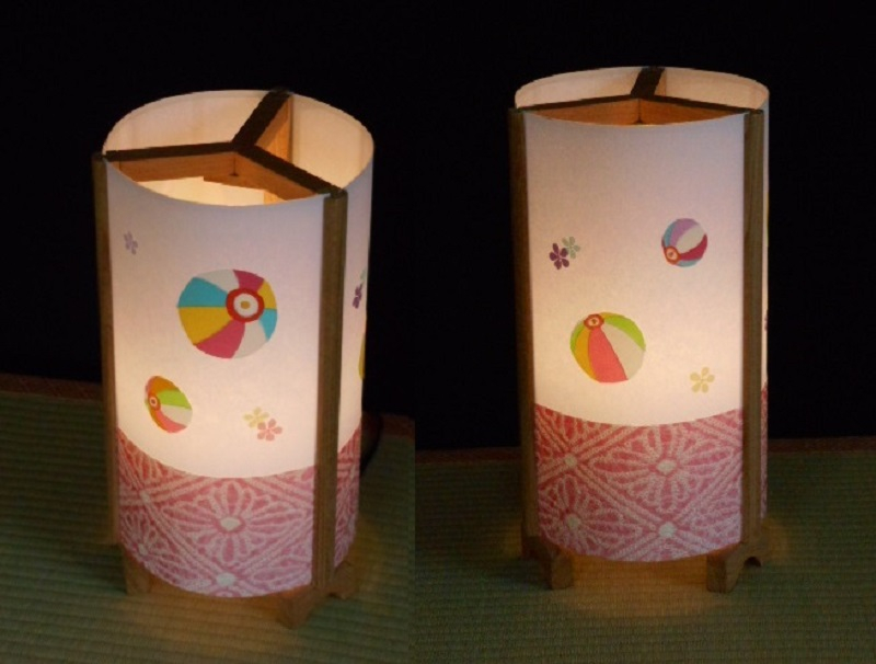 着物生地で作ったおしゃれな行灯 カラフルな紙風船【あんどん 工芸品 和風 置物 壁飾り インテリア】 030D061