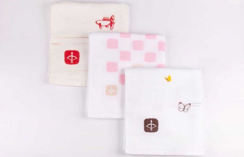 【スピード発送】JAPAN madeガーゼタオル 3枚セット（おまかせアソートA）【泉州タオル 国産 吸水 普段使い シンプル 日用品】 099H334