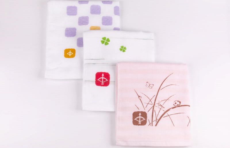 【スピード発送】JAPAN madeガーゼタオル 3枚セット（おまかせアソートD）【泉州タオル 国産 吸水 普段使い シンプル 日用品】 099H337