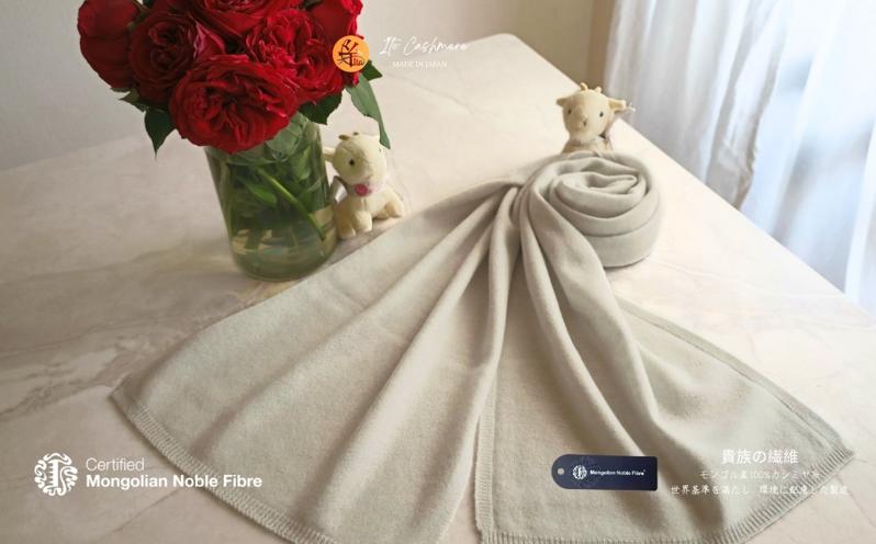 『Noble Fibre』100％カシミヤ・マフラー グレージュ【高級 カシミア おしゃれ ファッション 防寒 かしみあ】 G3320