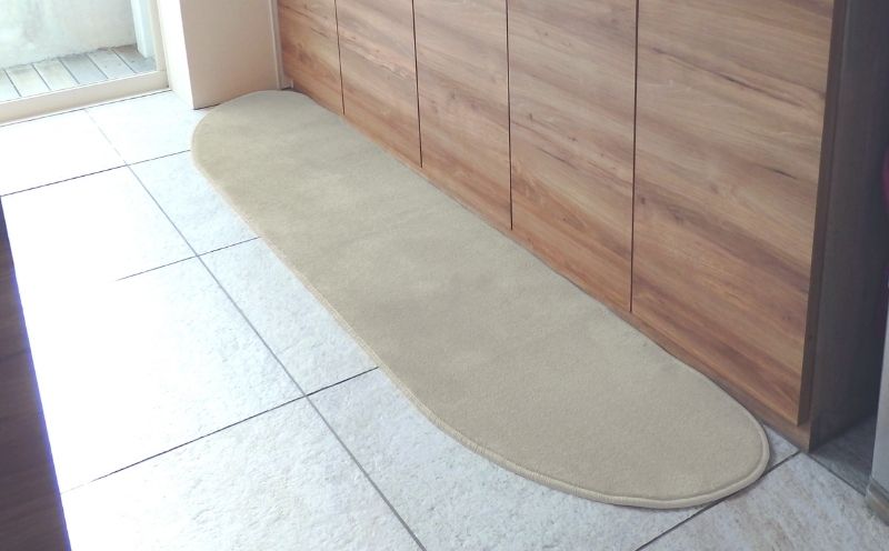 北欧風キッチンマット ラグマットタイプ 45×150cm ゆりかご型 アッシュベージュ 抗菌防臭 SEK 織人しきもの屋工房 diw0015