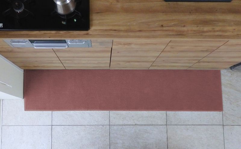 北欧風キッチンマット ラグマットタイプ 45×150cm ノーマル型 ライトマホガニー 抗菌防臭 SEK 織人しきもの屋工房 diw0038