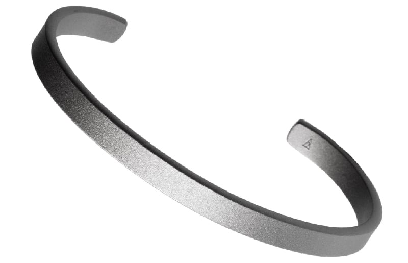 バングルPRESS ブラックホーニング tav0056