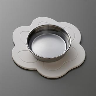 珪藻土では無い新素材　木材の様な新感覚　犬猫ペット用吸水プレート　シングルトレー