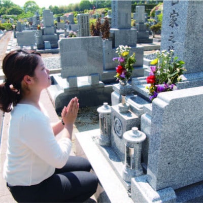 【プロフェッショナルが心を込めて】お墓参り・お墓掃除代行1回(富田林市)