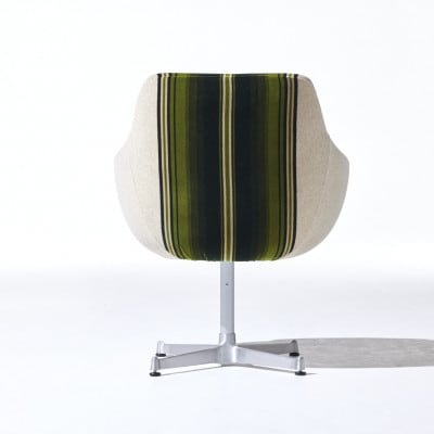 Cosmic Chair (コスミックチェア) シルバーX脚 グリーンストライプ【SWOF】