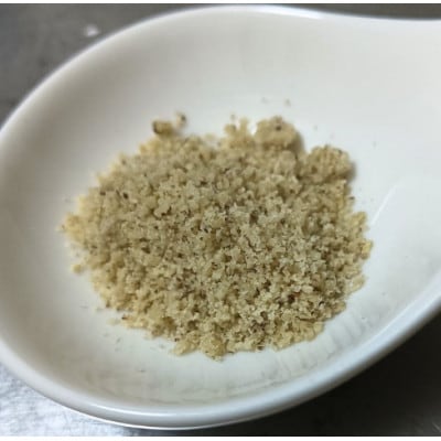 ≪2種:実・粉≫　国産えごま詰合せセット　大阪産