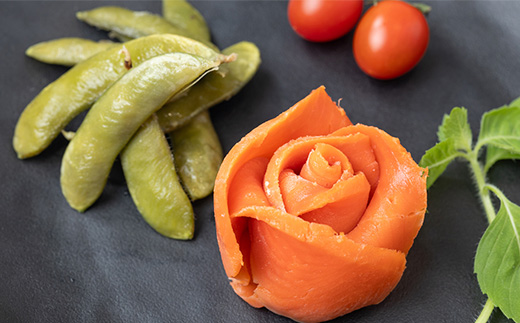 スモークサーモン＆燻製茶豆 セット　計460g【配送不可地域：離島】