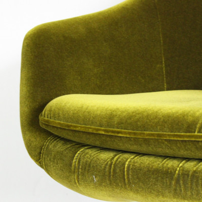 Cosmic Chair(コスミックチェア)キャスター脚 モケット グリーン【SWOF】