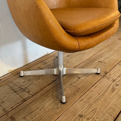 Cosmic Chair(コスミックチェア)X脚 ランド キャメル【SWOF】