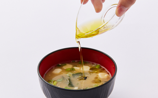 ≪110g×1本≫　国産えごま油「搾りたて」一番搾りのエクストラバージンオイル　大阪産(もん)認定品