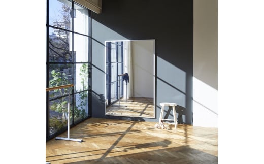 リフェクスミラースポーツミラー壁面式 (フィルムミラー) RM-13 (幅120.6cm×高さ180.6cm×厚み2.7cm)｜軽量 鏡 姿見 全身鏡 リフェクスミラー 壁掛けミラー インテリア 家具 防災 着付け 着替え ダンス ファッション 日本製 [0400]