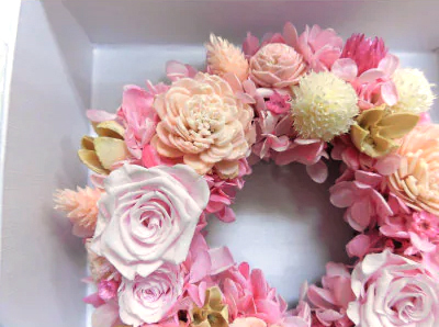 クロス調マグネットBOXリースアレンジ (ピンク)｜プリザーブドリース [0509]