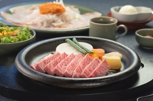 [三田屋本店 寝屋川店] ペアお食事券 (ロースステーキ 150gコース) [1130]