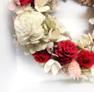 クロス調マグネットBOXリースアレンジ (レッド)｜プリザーブドリース [0508]