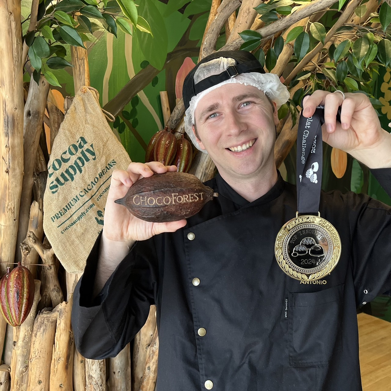 チョコレート専門店「濃厚ガトーショコラ2種 (各4点) 計8点」｜スイーツ デザート 菓子 お菓子 洋菓子 贈り物 ギフト プチギフト プレゼント 手土産 おやつ 小分け 包装 パック [1189]