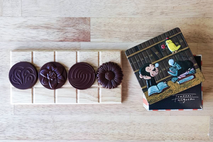 チョコレート専門店「サルくんの旅缶2缶セット」(絵本作家・谷口智則さんデザイン)｜スイーツ デザート 菓子 お菓子 洋菓子 贈り物 ギフト プチギフト プレゼント 手土産 おやつ 小分け 包装 パック [1190]