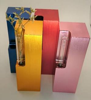 アルミ一輪挿し（カド）中　ピンク　4色展開