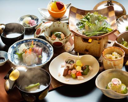 あまみ温泉南天苑ペア宿泊ご招待〈文化財の宿で過ごす一夜〉