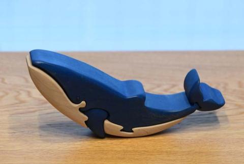 ブルーホエール（シロナガスクジラ） 知育玩具 木製パズル おもちゃ プレゼント 男の子 女の子 誕生日 クリスマス 子供 大人 ギフト つみき 積木 送料無料 積み木 積木 木のおもちゃ 動物つみき バランス ごっこ遊び おもちゃ 木製玩具 知育玩具 子ども 国産 安心 安全 出産祝い お祝い 贈り物 日本製 無塗装 ナチュラル 職人 手作り