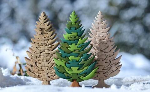 モミの木の木製パズル　Ｌサイズ　ヒノキ  無塗装 プレゼント クリスマスプレゼント 木製パズル 置物 かわいい 人気 高級 手作り 木のおもちゃ 木育 玩具 雑貨 積み木 送料無料 積木 つみき 木のおもちゃ 動物つみき バランス ごっこ遊び おもちゃ 木製玩具 知育玩具 男の子 女の子 子供 子ども 国産 安心 安全 出産祝い お祝い 贈り物 日本製 無塗装 ナチュラル 職人 手作り