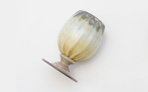 グラス砂漠のチューリップ-グリーン　緑 グラス タンブラー 手作り オリジナル 吹きガラス こだわりの逸品 ギフト プレゼント 自分用 人気 おすすめ