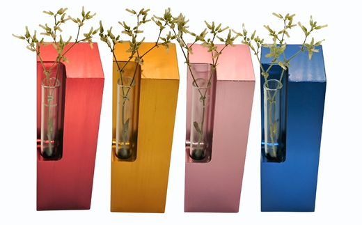 アルミ一輪挿し（カド）中　ブルー　4色展開 ブルー