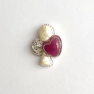 クラシカルクローバーのブローチ（ピンクハート×パール×シルバー）｜こだわりの逸品 地域特産品 ギフト 自分用 人気 おすすめ