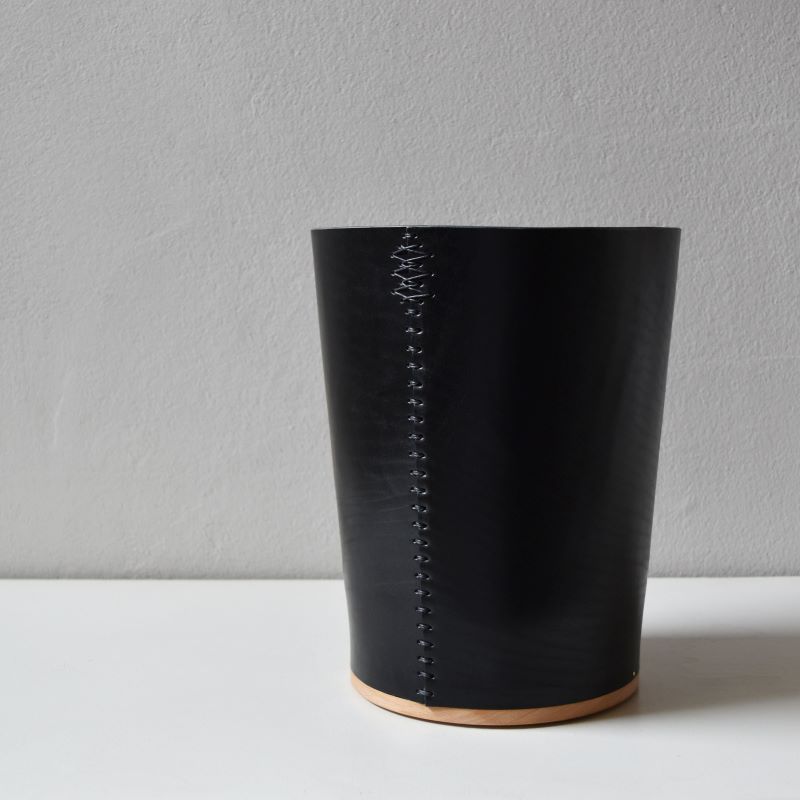 Teha’amana Dust box deco  テハマナ ゴミ箱 ブラック 革 皮 雑貨 おしゃれ レザー 本革 こだわりの逸品 地域特産品 ギフト 自分用 人気 おすすめ ブラック