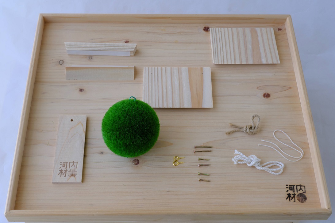 おおさか河内材使用 ミニ杉玉模型キット｜酒造通りの風情をご自宅に 飾れる酒林クラフトキット 杉玉模型 インテリア 工作キット 手作り体験 日本の伝統文化を感じる 置物 和モダン雑貨 模型キット