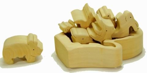 絵本のパズル　てぶくろ童話 知育玩具 木製パズル おもちゃ プレゼント 男の子 女の子 誕生日 クリスマス 子供 大人 ギフト つみき 積み木 送料無料｜こだわりの逸品 地域特産品 ギフト 自分用 人気 おすすめ 積木 木のおもちゃ 動物つみき バランス ごっこ遊び 木製玩具 子ども 国産 安心 安全 出産祝い お祝い 贈り物 日本製 無塗装 ナチュラル 職人 手作り ギフト