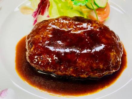 極旨！生姜にんにく煮込みハンバーグ（180g）7個セット  ハンバーグ フレンチ 冷凍 牛肉 大容量 送料無料 洋食 ハンバーグ はんばーぐ 冷凍 人気 手軽 冷凍 おかず 肉 おすすめ ハンバーグ お得 ハンバーグステーキ 味付ハンバーグ 河内長野 河内長野市 グルメハウス プシューケ ビストロ