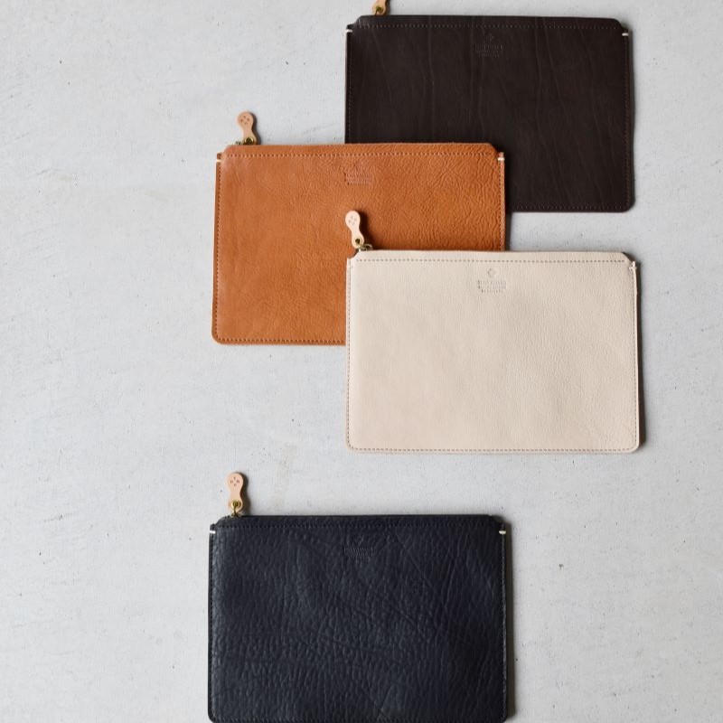 Teha’amana Square pouch L テハマナ スクエアポーチ L ベーシック キャメル  革 皮 雑貨 おしゃれ レザー 本革 こだわりの逸品 地域特産品 ギフト 自分用 人気 おすすめ キャメル Lサイズ