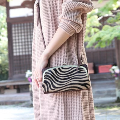 【ハラコ お財布ポシェット 】本革 お財布ショルダー ショルダーバッグ【aw-17nch-ZEB】