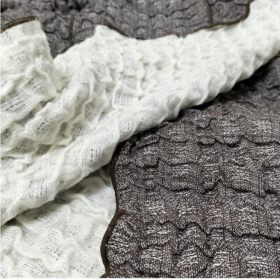 シルク使いの　ふわふわ 着る毛布(65×90cm)　ブラウン　19016M-BR