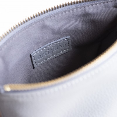 【本革 ポーチ】日本製 レザー 化粧ポーチ 牛革 小物入れ【apo-01cs-GY】