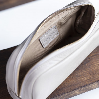 【本革 ポーチ】日本製 レザー 化粧ポーチ 牛革 小物入れ【apo-06cs-GG】