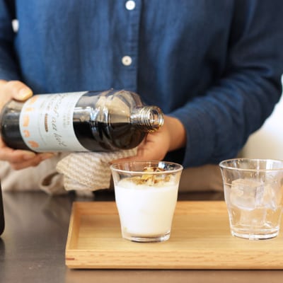 辻本珈琲で人気のおすすめコーヒー希釈液 デカフェ オレ・ベース[加糖]12本 自社焙煎