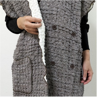 シルク使いの　ふわふわ 着る毛布(65×90cm)　ブラウン　19016M-BR