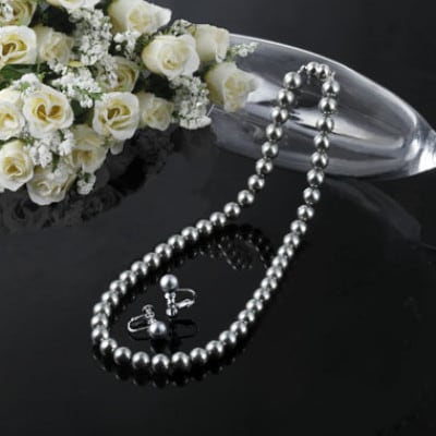 貝パールネックレス2点セット　マグネット留め具　グレー系(イヤリング)【配送不可地域：沖縄県】