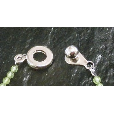 ペリドット・ファセットカットブレスレット【配送不可地域：沖縄県】