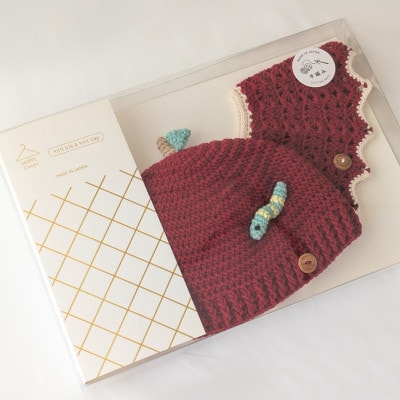 HOPPL(ホップル)手編みニットビブ＆キャップセット(アップル/サイズM)