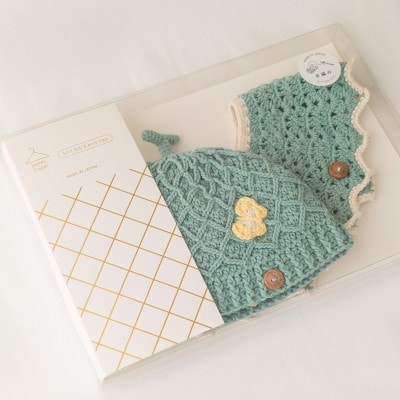 HOPPL(ホップル)手編みニットビブ＆キャップセット(メロン/サイズS)